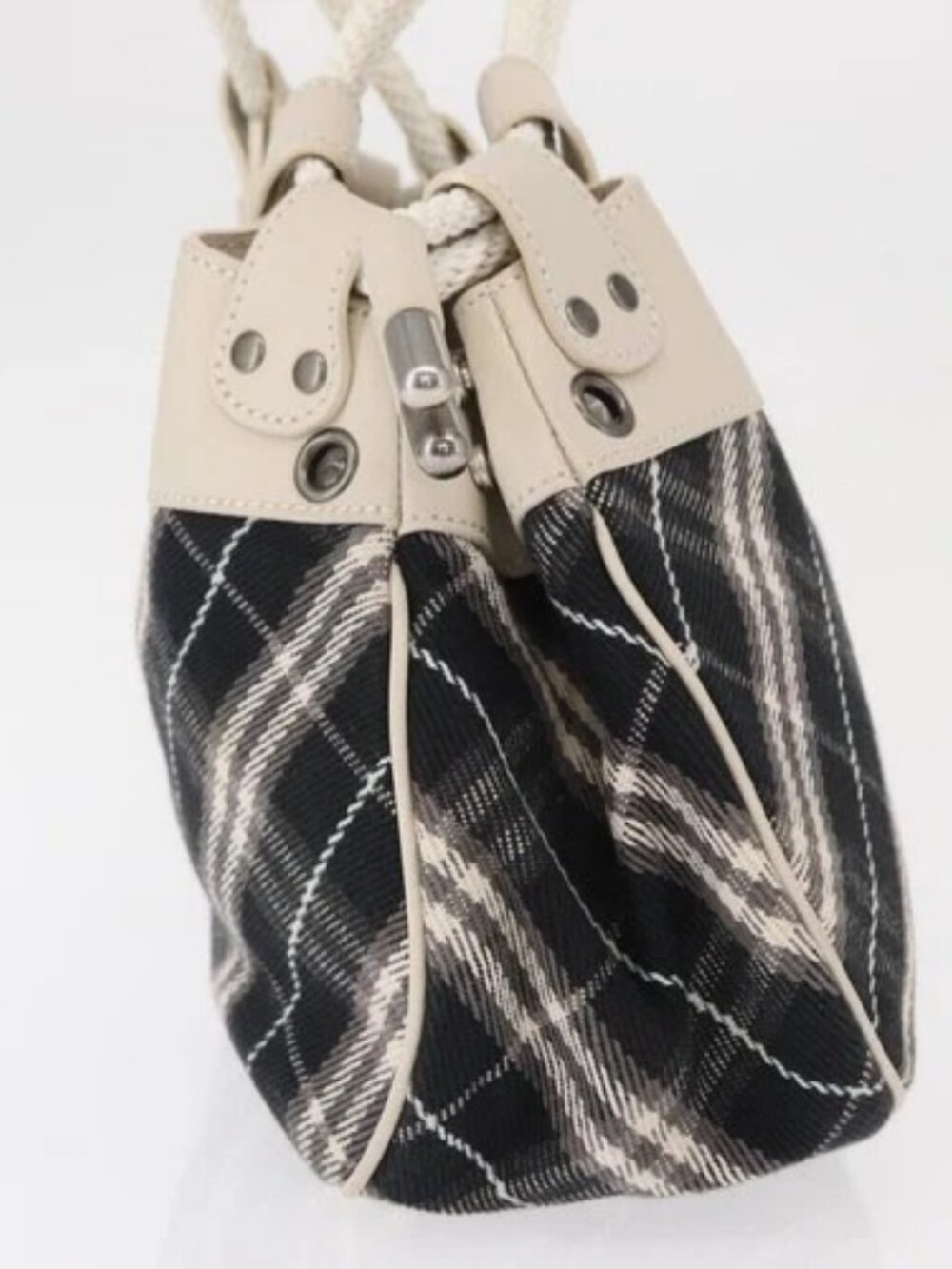 BURBERRY Nova Check Blue Label Hand Bag Canvas Black Auth 163921 - Picture 4 of 16